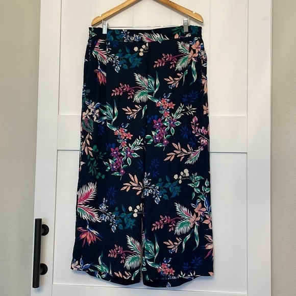 Joe Fresh Tropical Floral Print Wide Leg Pants - Picture 1 of 14